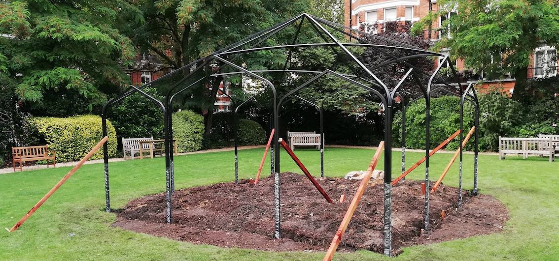 Replica of the metal pavilion White Garden in Sissinghurst