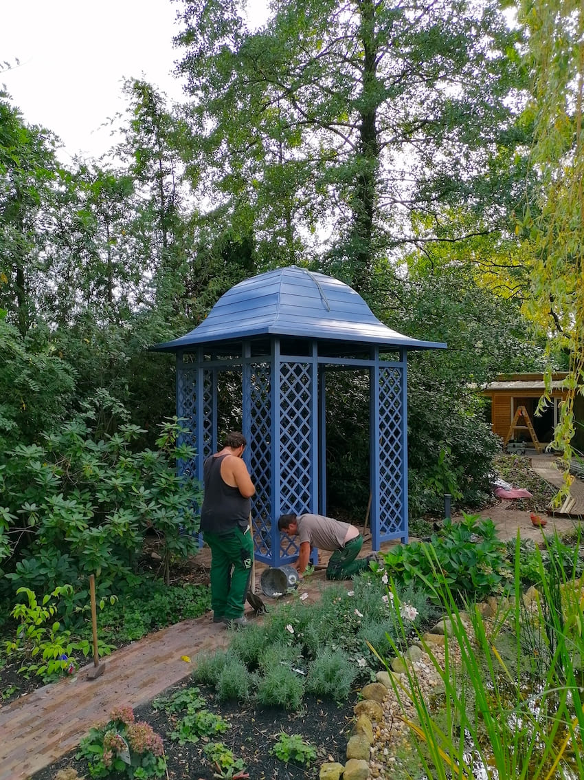 Aufbau Metall Pavillon Wallingford in Blau