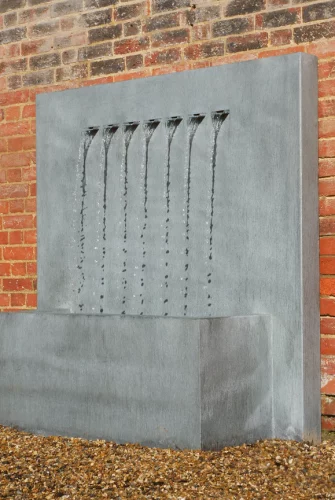 Veneto Park Springbrunnen mit sieben Brunnenspeiern