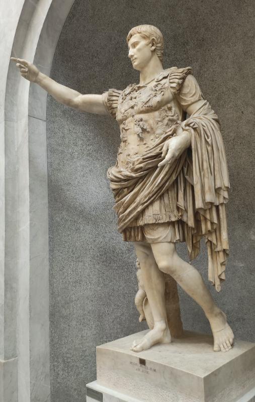 Augustus Primaportast – sõjaväeregiaalide kujutamine väljasirutatud käega juhipoosis © Classic-Garden-Elements Augustus Primaportast – sõjaväeregiaalide kujutamine väljasirutatud käega juhipoosis © Classic-Garden-Elements