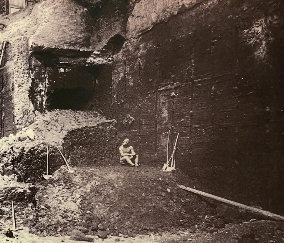 Pugilistid Kvirinalist – foto kohapeal – märts 1885 © Classic Garden Elements 1