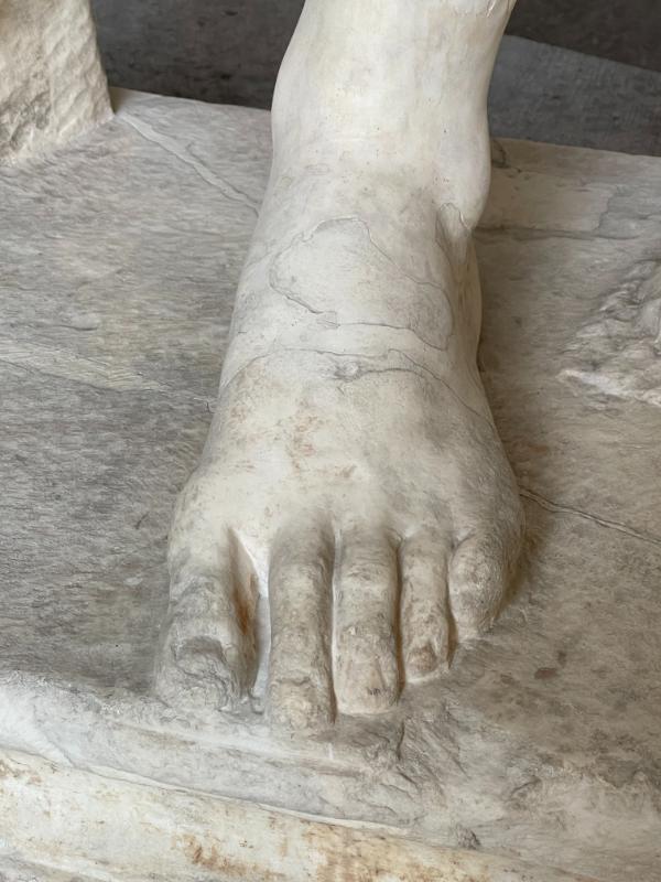 Müncheni kuningas – lähivõttes jala tugijalg © Classic Garden Elements (1) Müncheni kuningas – lähivõttes jala tugijalg © Classic Garden Elements (1)