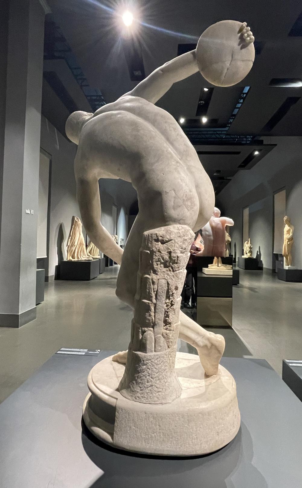 DISCOBOLOS LANCELOTTI tagantvaade Palazzo Massimo alle Termes ©-Classic-Garden-Elements