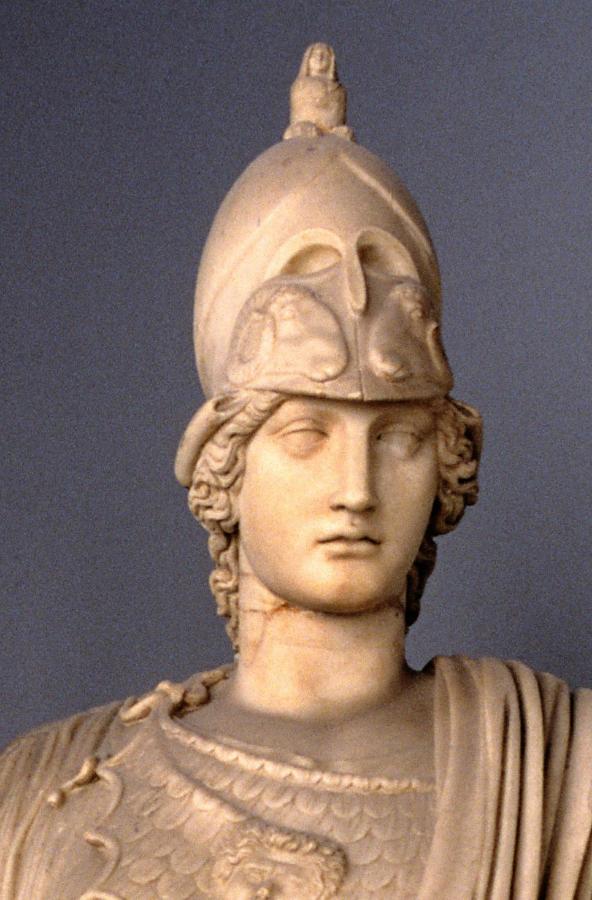 S45 – Pallas Athene Giustiniani – Detailaufnahme des Kopfes. Copyright Alamy Stock Photo S45 – Pallas Athene Giustiniani – Detailaufnahme des Kopfes. Copyright Alamy Stock Photo